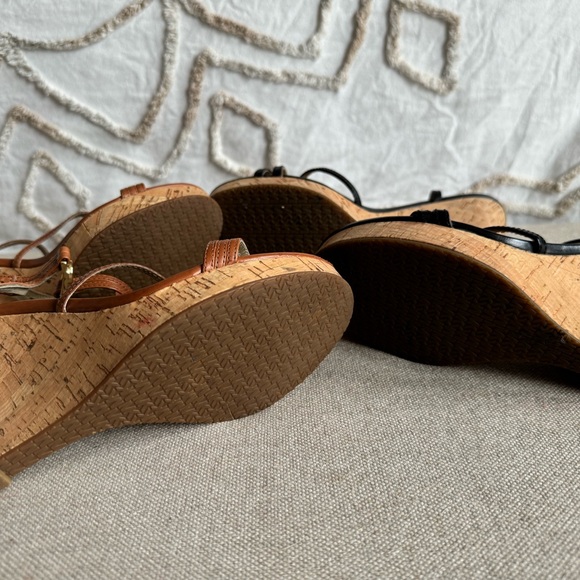 Woman’s Michael Kors two pairs of platforms size 7 1/2 - Picture 3 of 6